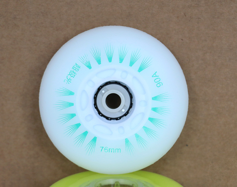 Ultra-aurora U2 LED Light Up Inline Wheels at wholesale and factory prices.